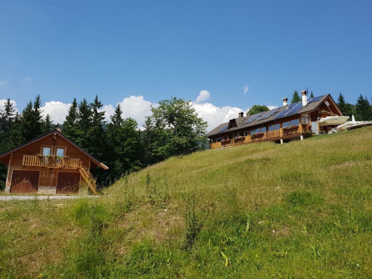 Agriturismo Gacceman Villa Ugovizza Exteriör bild